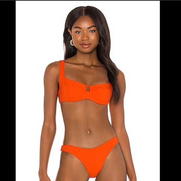 l*space Other - L*SPACE Camilla Pointelle Poppy Underwire Bikini Top Size M